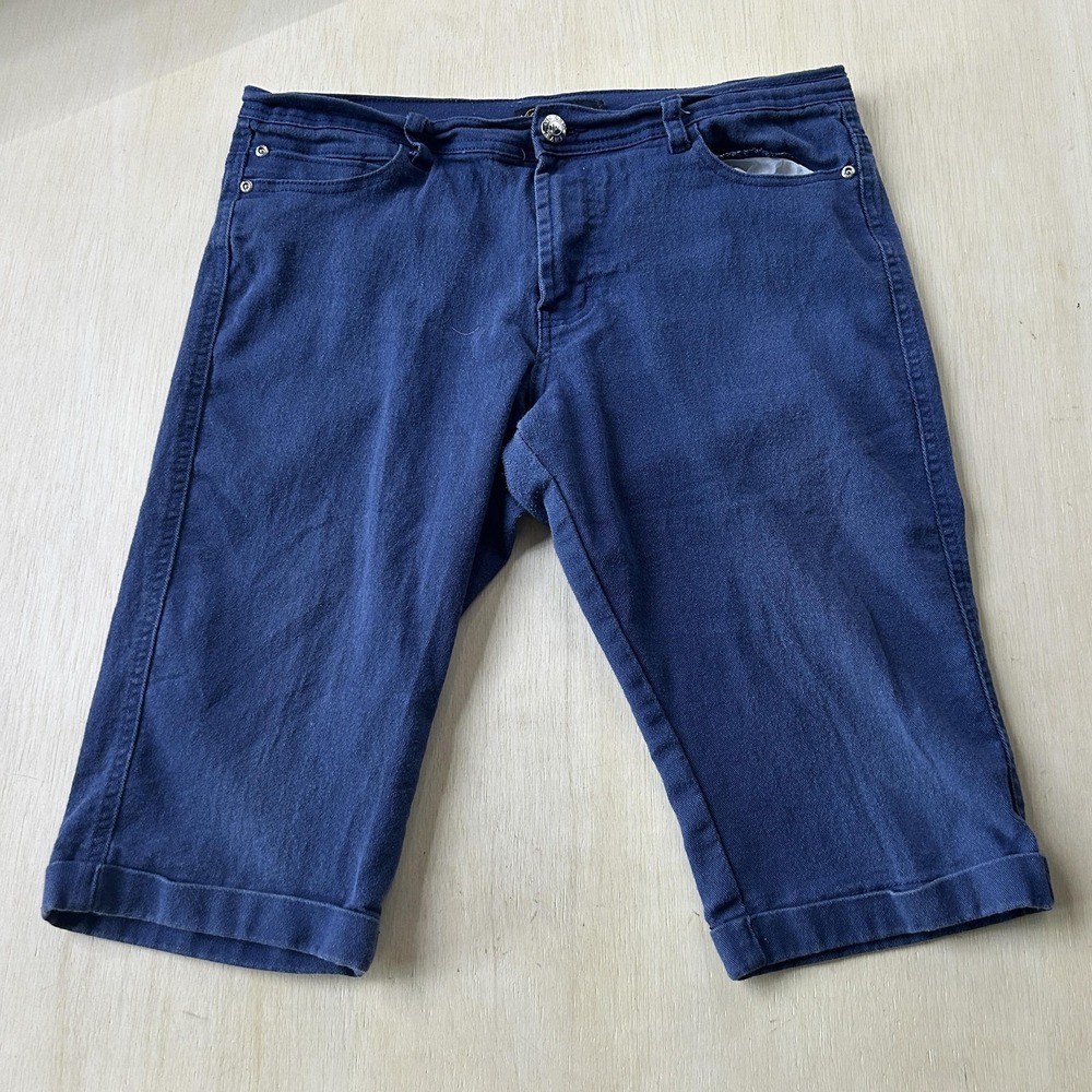 Victoria Jeans Denim Shorts Womens 14 34W Blue Bermuda Classic 5-Pocket Summer